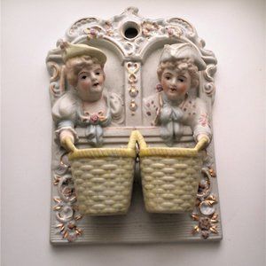 Antique Victorian Man & Woman With Basket Wall Hanging 3D Made In Occupied Japan